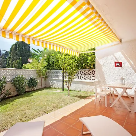 Near * Μαρμπέλλα