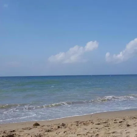 Near מארבלה